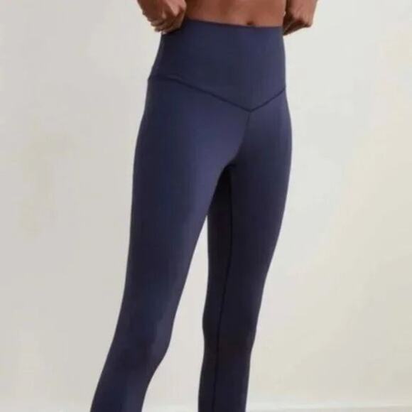 Aerie Women's Chill Play Move Athletic Leggings in Navy Blue - Picture 1 of 7